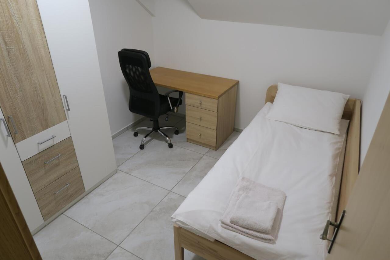 Rooms For Rent In Liubliana Exterior foto